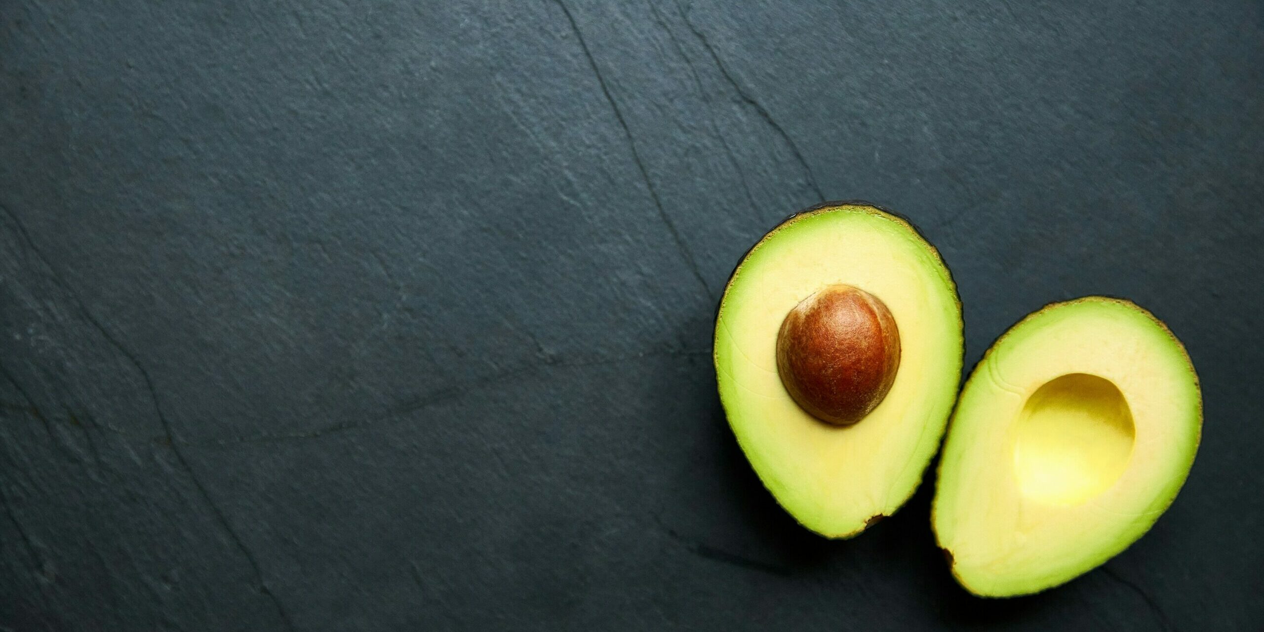 avocado pruning waste can be used to produce more ecological and sustainable food packaging. avocado pruning waste can be used to produce more ecological and sustainable food packaging.